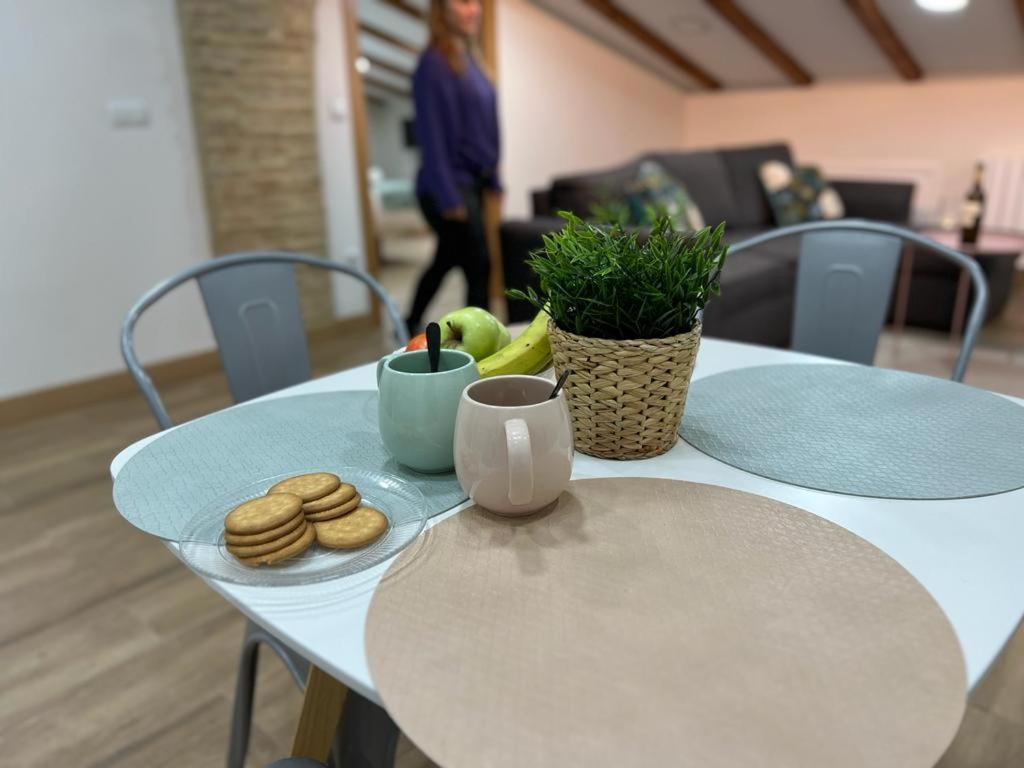 El Rincon Del Marques Centro Con Encanto By Apartamentos Logrono Bagian luar foto